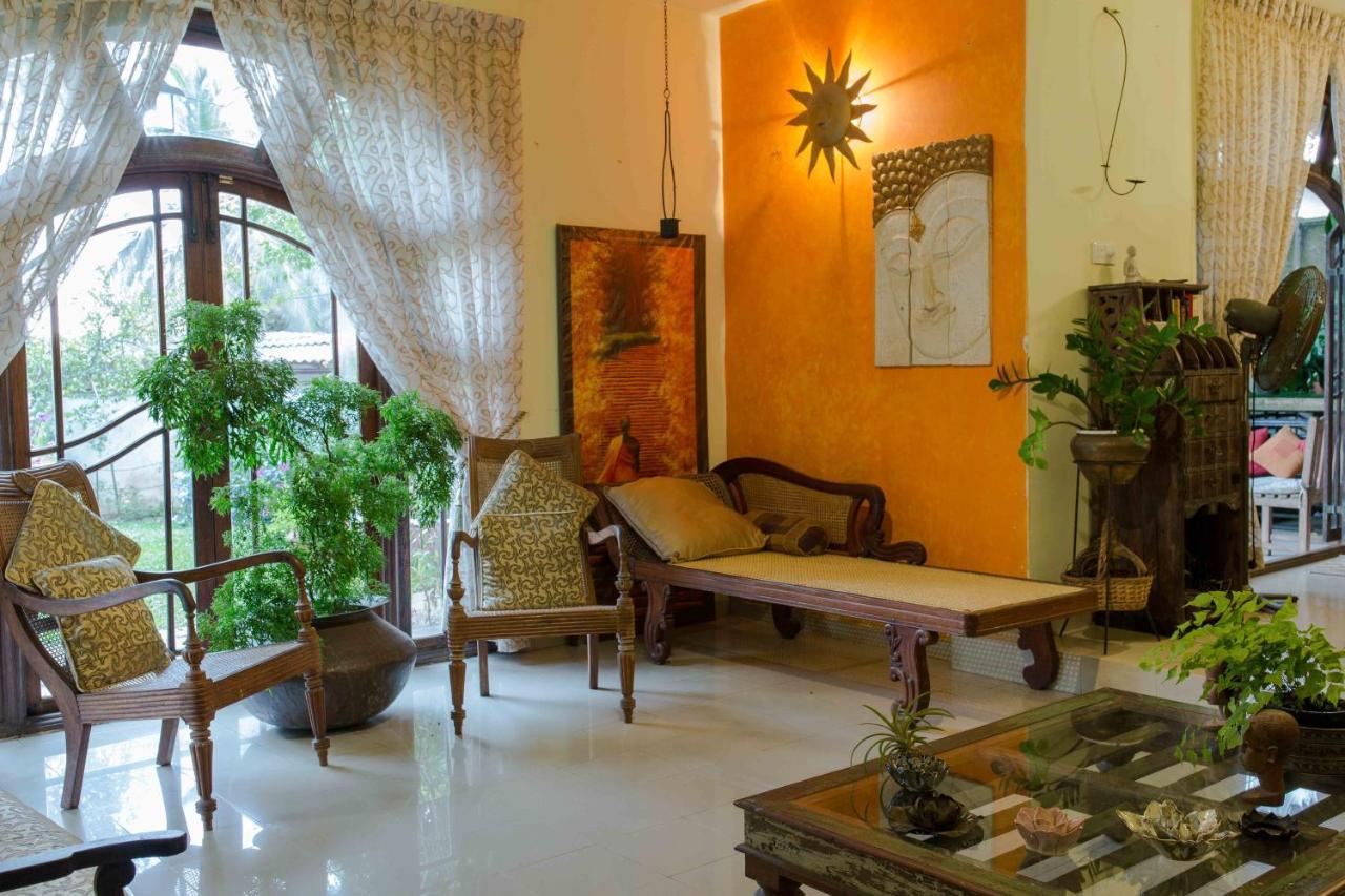 Idor Holidays Sri Jayewardenepura Kotte Exterior photo
